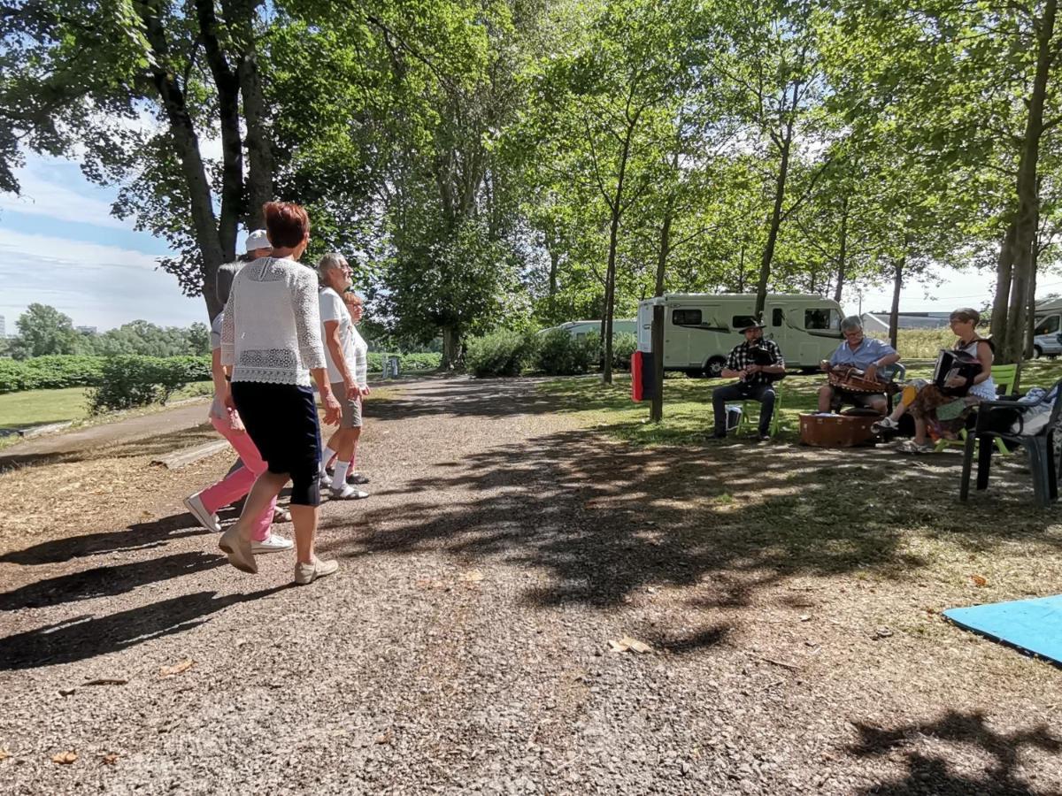 Camping De נבר מראה חיצוני תמונה